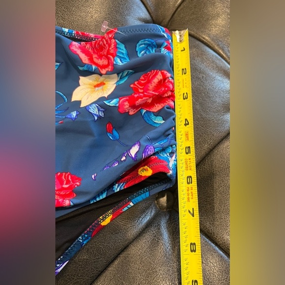 NWT Women’s Cupshe Colorful Floral Swim Bottoms Size Large - Picture 7 of 10